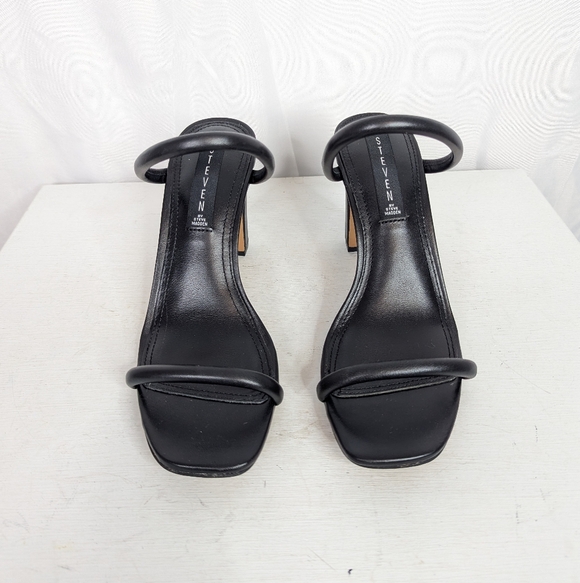 STEVEN Steve Madden Jersey Naked Black Leather Block Heel Sandals - Size 8 - Picture 5 of 8